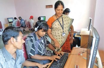 Agents learning operations of the call centre using open source technologies