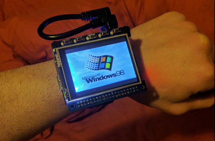 Windows 98 running Raspberry Pi smartwatch
