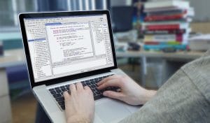 Using Eclipse with Java to Develop Software Applications