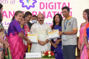 Hesa Join Hands with Ubuntu Consortium in Presence of Karnataka CM