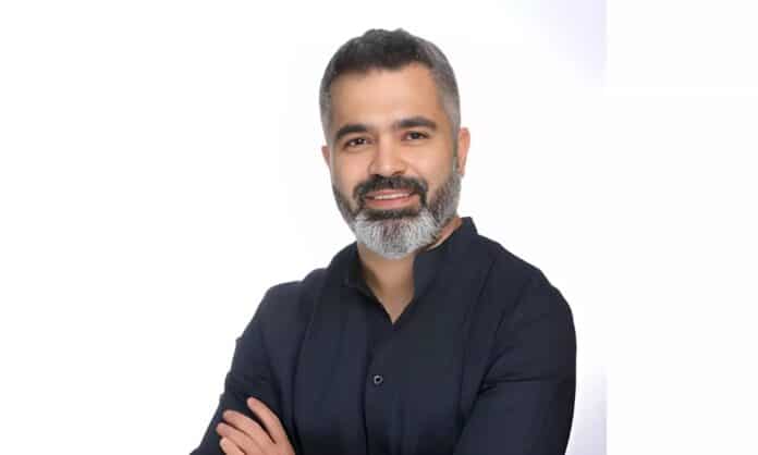 Ish Thukral General Manager Neo4j