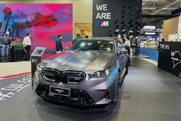 BMW Accelerates Into Open Source With China Partnership For Smarter Vehicles BMW Accelerates Into Open Source With China Partnership For Smarter Vehicles