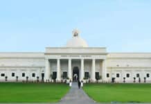 IIT Roorkee Launches Open Source LLM Programme For Digital Commerce Open Source AI And LLM Training Comes To E-Commerce As IIT Roorkee Launches Executive Programme With TeamLease EdTech