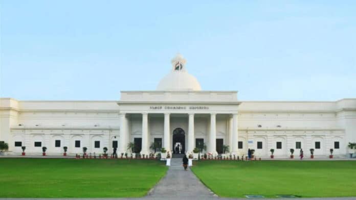 Open Source AI And LLM Training Comes To E-Commerce As IIT Roorkee Launches Executive Programme With TeamLease EdTech Open Source AI And LLM Training Comes To E-Commerce As IIT Roorkee Launches Executive Programme With TeamLease EdTech