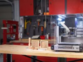 Piccola desktop CNC mill