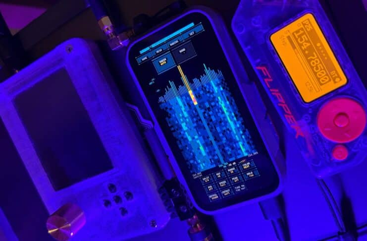 LakeShark running on the LilyGO T-Display P4.